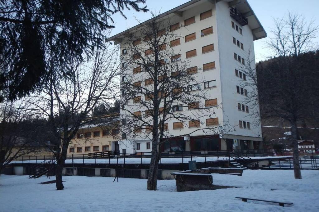 Alloggio Vacanze In Montagna Per Coppia Folgaria Exterior photo